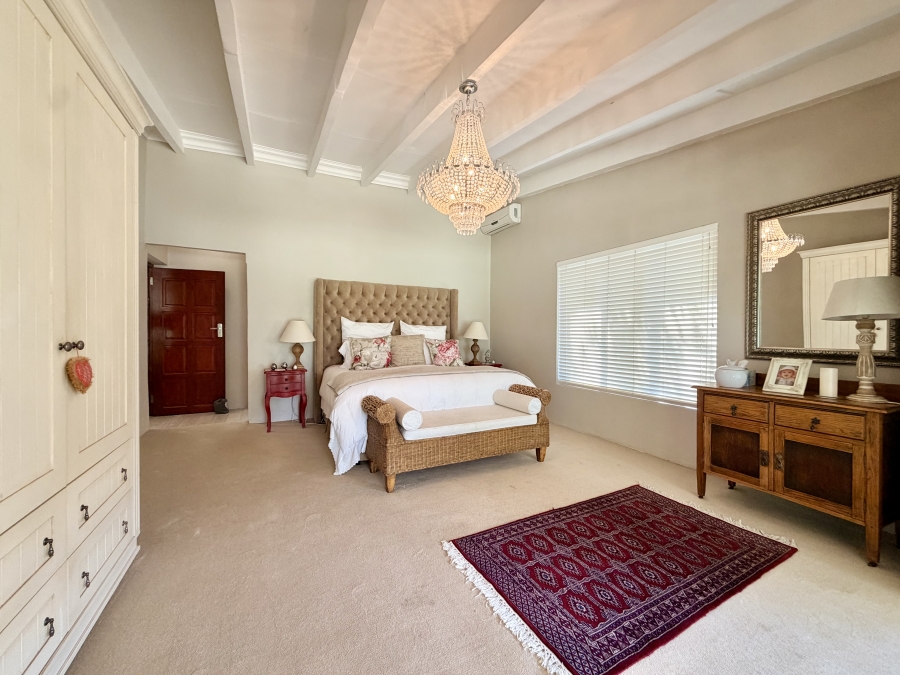 7 Bedroom Property for Sale in Mullersrust Free State